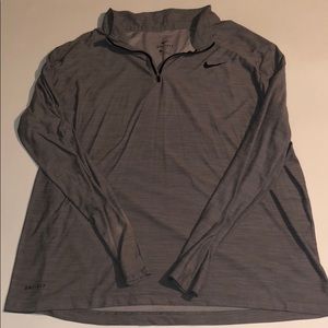 Nike Men’s Quarter-Zip